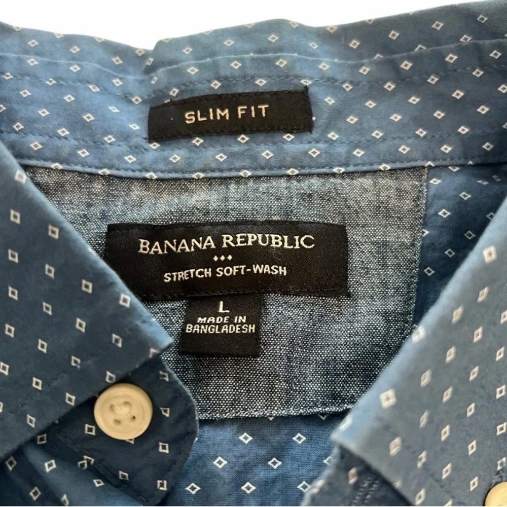Banana Republic Men's Navy Shirt